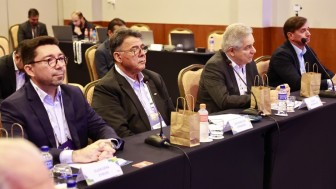 Diretor-presidente da Procergs, Luiz Fernando Z&aacute;chia, acompanha os debates durante o primeiro dia da 178&ordf; ROCA da Abep-TIC