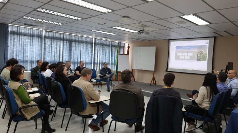 Colabora&ccedil;&atilde;o entre o &oacute;rg&atilde;o e a Procergs para a transforma&ccedil;&atilde;o do grande volume de dados dispon&iacute;veis orientou o Observat&oacute;rio Seapi